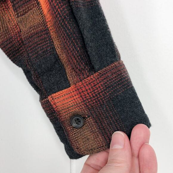 Old Navy Boyfriend Shirt Flannel Swiftie Evermore Size Medium Orange Black Plaid - Picture 6 of 16